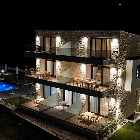 Aria Vista Chalkidiki Aparthotel 4*