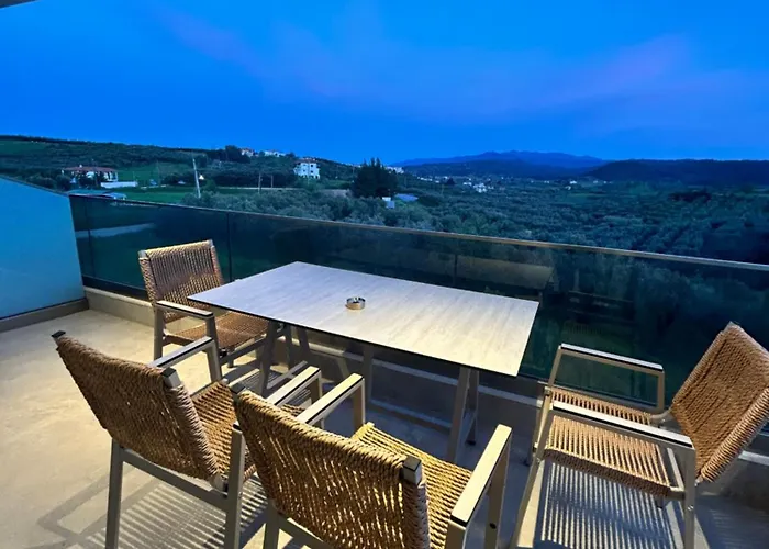 Aria Vista Xalkidiki Aparthotel